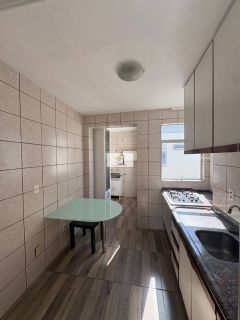 Oportunidade no Coração do Kobrasol: 3 Quartos, e Garagem, Pronto para Morar!