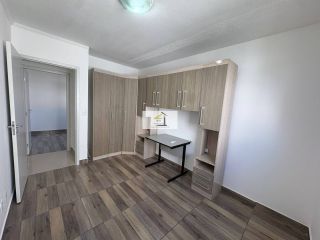 Oportunidade no Coração do Kobrasol: 3 Quartos, e Garagem, Pronto para Morar!