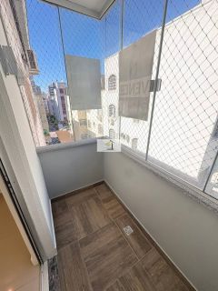 Oportunidade no Coração do Kobrasol: 3 Quartos, e Garagem, Pronto para Morar!