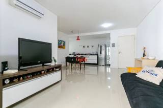 APARTAMENTO PARA ALUGAR EM JURERÊ - Florianópolis/SC