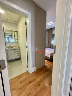 APARTAMENTO FINAMENTE DECORADO EM JURERÊ -FLORIANÓPOLIS/SC