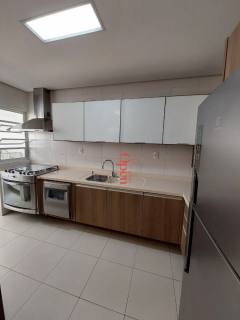 APARTAMENTO CHARMOSO À VENDA EM BECO DOS MILIONÁRIOS-FLORIANÓPOLIS/SC