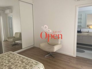 MODERNA CASA  COM 3 SUÍTES +1 DORMITÓRIO EM JURERÊ-FLORIANÓPOLIS/SC