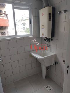 AMPLO APARTAMENTO DE DOIS DORMITÓRIOS LOCAÇÃO ANUAL EM JURERÊ - FLORIANÓPOLIS/SC
