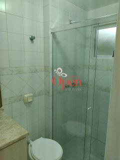 AMPLO APARTAMENTO DE DOIS DORMITÓRIOS LOCAÇÃO ANUAL EM JURERÊ - FLORIANÓPOLIS/SC