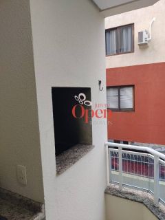 AMPLO APARTAMENTO DE DOIS DORMITÓRIOS LOCAÇÃO ANUAL EM JURERÊ - FLORIANÓPOLIS/SC