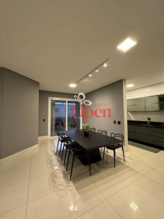 REQUINTE EM APARTAMENTO PARA LOCAÇÃO ANUAL EM CANASJURÊ - FLORIANÓPOLIS/SC