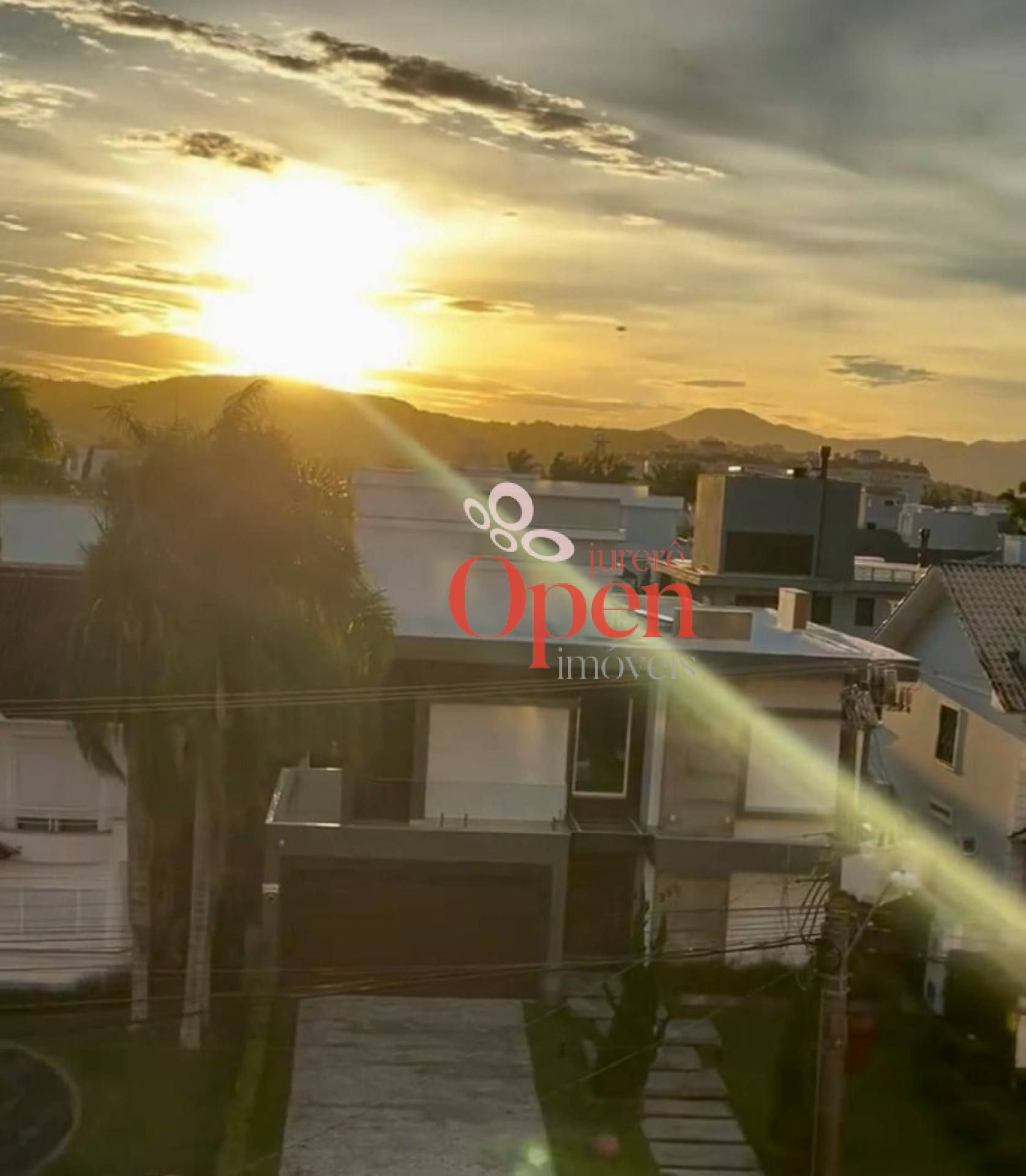 APARTAMENTO À VENDA NA RUA DAS ALGAS-JURERÊ - FLORIANÓPOLIS/SC