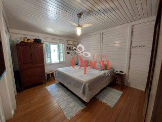 OPORTUNIDADE CASA VENDA EM AMPLO TERRENO-FLORIANÓPOLIS/SC