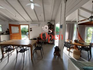 OPORTUNIDADE CASA VENDA EM AMPLO TERRENO-FLORIANÓPOLIS/SC