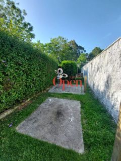 OPORTUNIDADE CASA VENDA EM AMPLO TERRENO-FLORIANÓPOLIS/SC