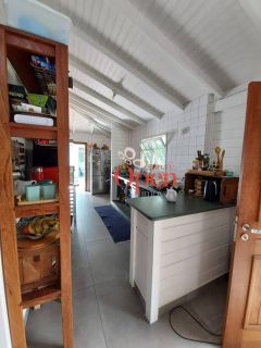 OPORTUNIDADE CASA ALUGUEL ANUAL EM AMPLO TERRENO-FLORIANÓPOLIS/SC