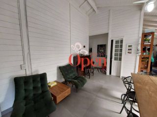 OPORTUNIDADE CASA ALUGUEL ANUAL EM AMPLO TERRENO-FLORIANÓPOLIS/SC