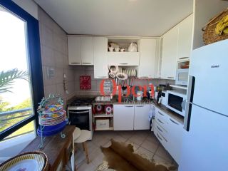 APARTAMENTO FRENTE MAR PARA LOCAÇÃO ANUAL EM BECO DOS MILIONÁRIOS -CANASVIEIRAS/FLORIANÓPOLIS S.C.