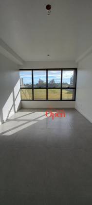 SALA COMERCIAL PARA LOCAÇÃO ANUAL EM JURERÊ - FLORIANÓPOLIS/SC