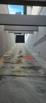 SALA COMERCIAL PARA LOCAÇÃO ANUAL EM JURERÊ - FLORIANÓPOLIS/SC