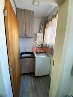 Apartamento locação anual Beco dos Milionários a apenas 80 metros do mar