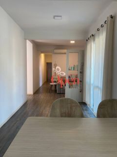 Apartamento locação anual Beco dos Milionários a apenas 80 metros do mar