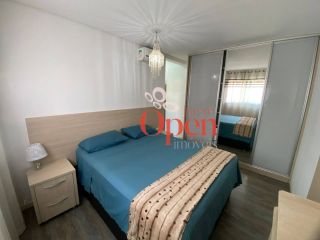 Apartamento locação anual Beco dos Milionários a apenas 80 metros do mar