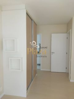 APARTAMENTO À VENDA COM VISTA DA BEIRA MAR DE FLORIANÓPOLIS/SC