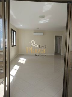 APARTAMENTO À VENDA COM VISTA DA BEIRA MAR DE FLORIANÓPOLIS/SC