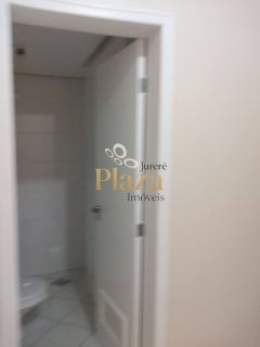 APARTAMENTO À VENDA COM VISTA DA BEIRA MAR DE FLORIANÓPOLIS/SC