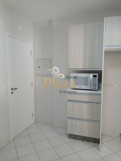 APARTAMENTO À VENDA COM VISTA DA BEIRA MAR DE FLORIANÓPOLIS/SC