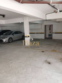 APARTAMENTO À VENDA COM VISTA DA BEIRA MAR DE FLORIANÓPOLIS/SC
