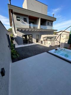 Casa de 3 Suítes Alto Padrão, Mobiliada e Decorada, Ingleses - Florianópolis