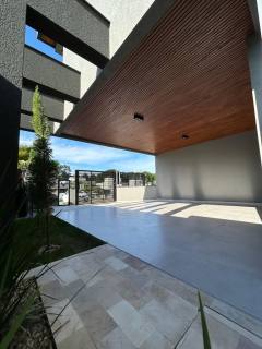 Casa de 3 Suítes Alto Padrão, Mobiliada e Decorada, Ingleses - Florianópolis