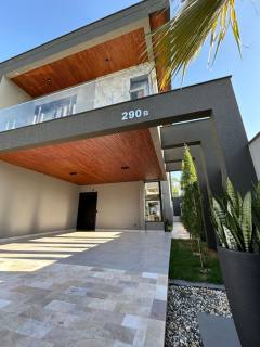 Casa de 3 Suítes Alto Padrão, Mobiliada e Decorada, Ingleses - Florianópolis
