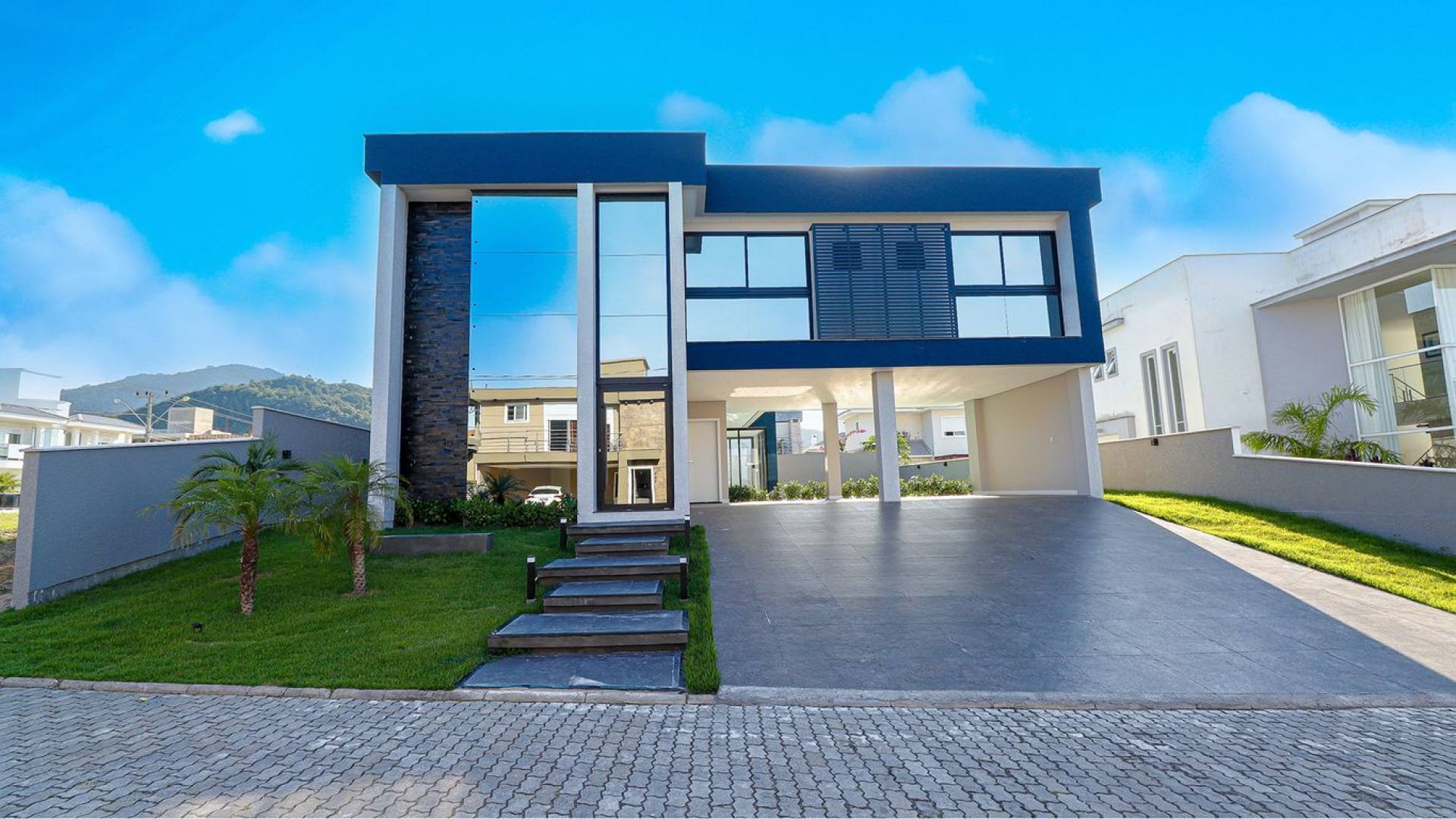 Casa com 4 Suítes, Ingleses, Florianópolis