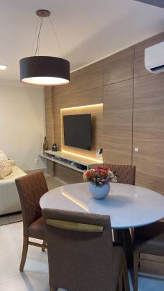 APARTAMENTO MOBILIADO NA PRAIA DO SANTINHO