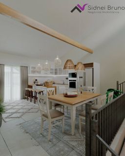 CASA COM PÉ DIREITO DUPLO E EDÍCULA COM CHURRASQUEIRA NO RIO VERMELHO