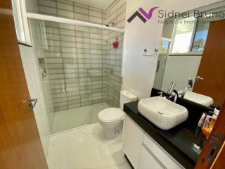 CASA ALTO PADRÃO COM PISCINA, 04 SUÍTES E ELEVADOR-RIO VERMELHO FLORIANÓPOLIS
