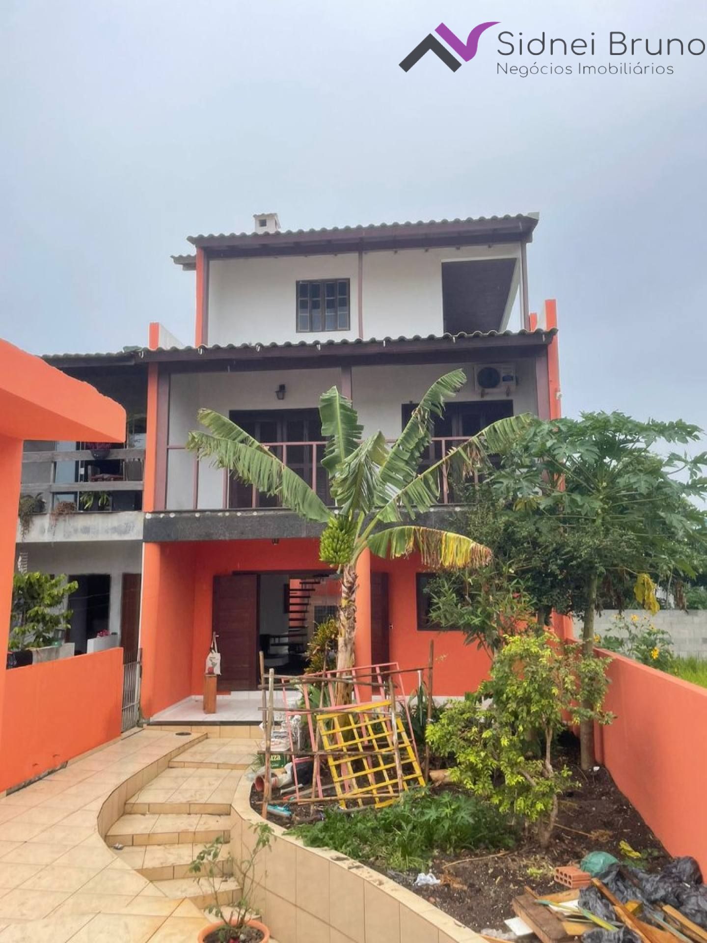 CASA LOCAÇÃO ANUAL- RIO VERMELHO- FLORIANÓPOLIS