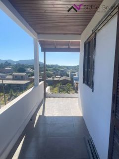 CASA LOCAÇÃO ANUAL- RIO VERMELHO- FLORIANÓPOLIS