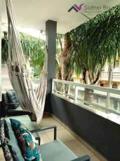 CASA MOBILIADA COM PISCINA Á VENDA NOS INGLESES