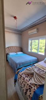 CASA COMPLETA COM PISCINA- INGLESES