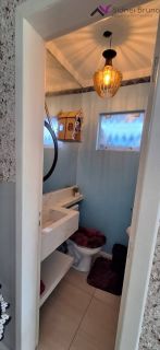 CASA COMPLETA COM PISCINA- INGLESES