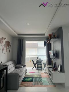 APARTAMENTO A POUCOS METROS DA PRAIA-INGLESES ENTRADA DO CENTRINHO