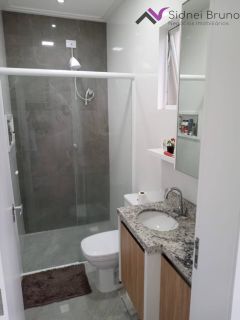 Apartamento amplo com suíte e terraço com mesa de sinuca nos Ingleses