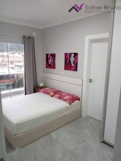 Apartamento amplo com suíte e terraço com mesa de sinuca nos Ingleses