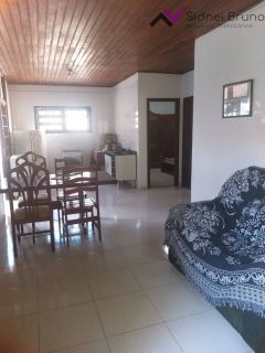 Casa de Férias Familiar (2 Quartos) c/ Churrasqueira e Pátio, a 2km do Mar!