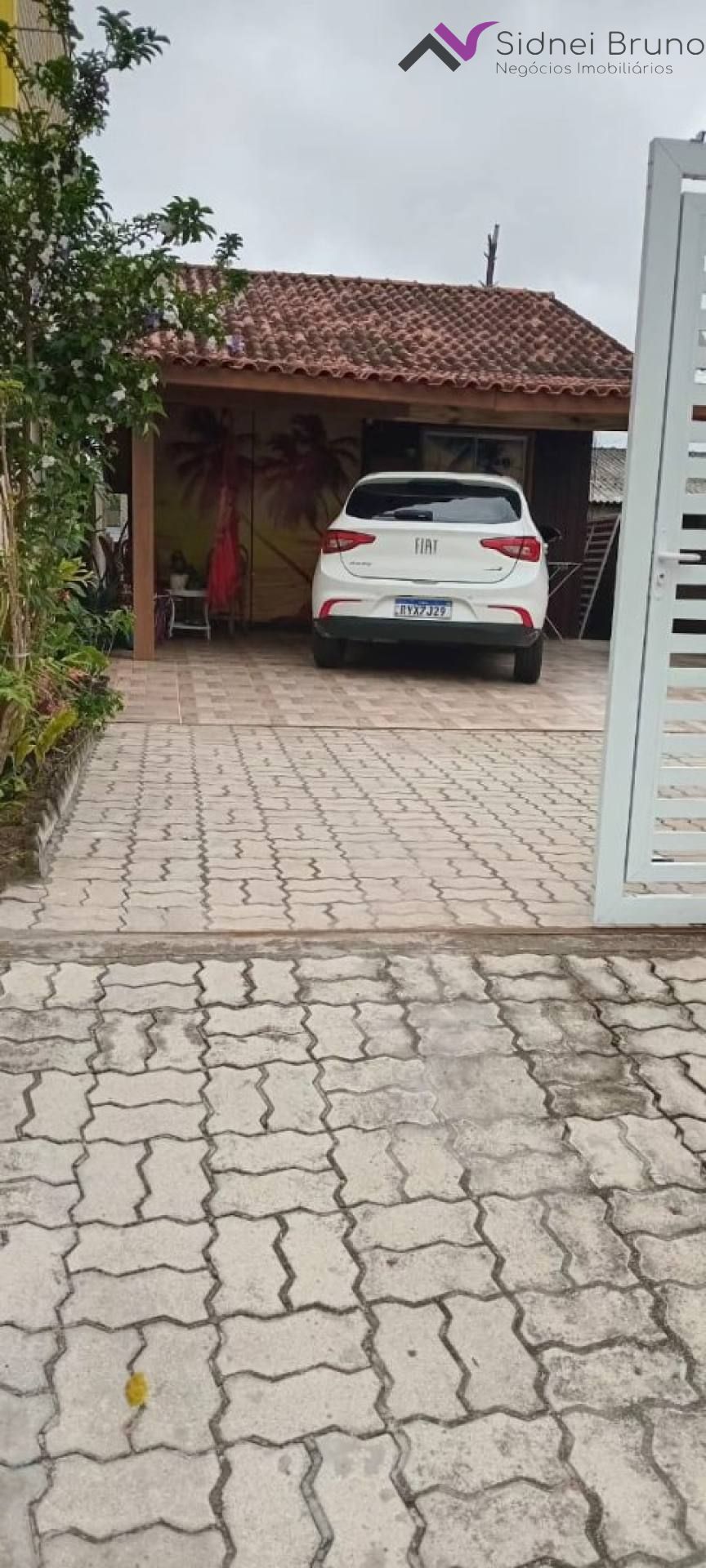 Casa Compacta próximo a praia do Moçambique