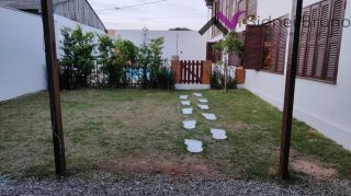 CASA AMPLA PARA TEMPORADA-  ACOMODA ATÉ 10 PESSOAS NO RIO VERMELHO