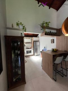 Casa de Temporada com Piscina na Cachoeira do Bom Jesus – Conforto para Até 8 Pessoas