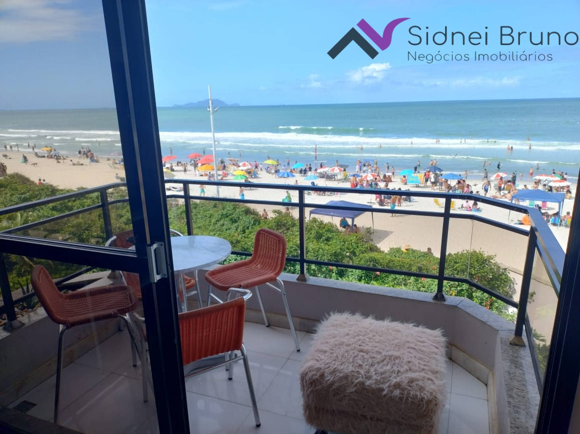 Apartamento Frente Mar nos Ingleses – Completo para até 5 Pessoas!