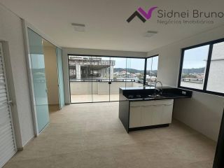 Cobertura de Alto Padrão para Locação Anual na Rodovia João Gualberto Soares