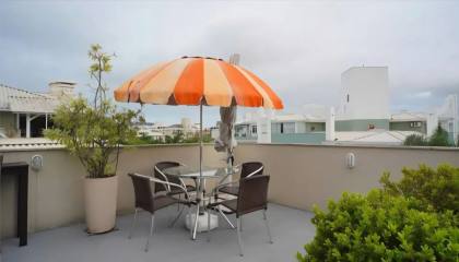 Cobertura 4 Dorm (2 suítes) alto padrão Gaivotas